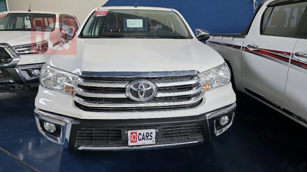 تويوتا هايلوكس